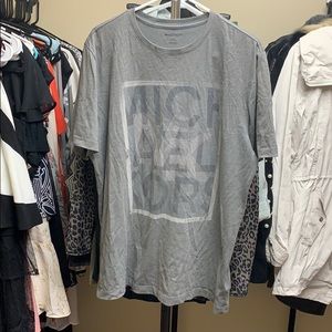 Michael Kors Men’s T-Shirt - Size Large